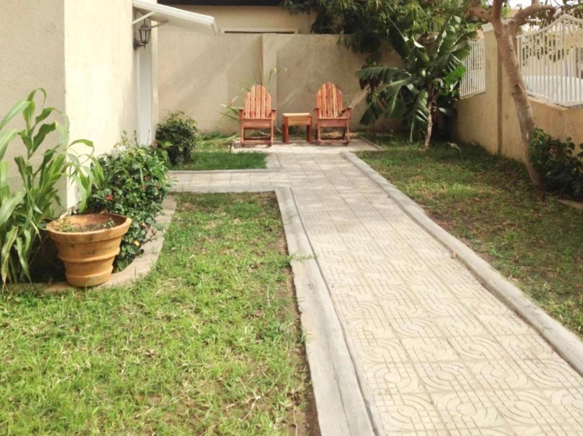 Summer Grove Villa Kololi Zewnętrze zdjęcie