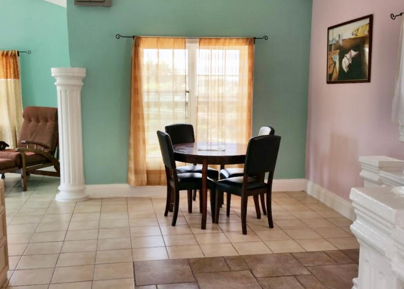 Summer Grove Villa Kololi Zewnętrze zdjęcie