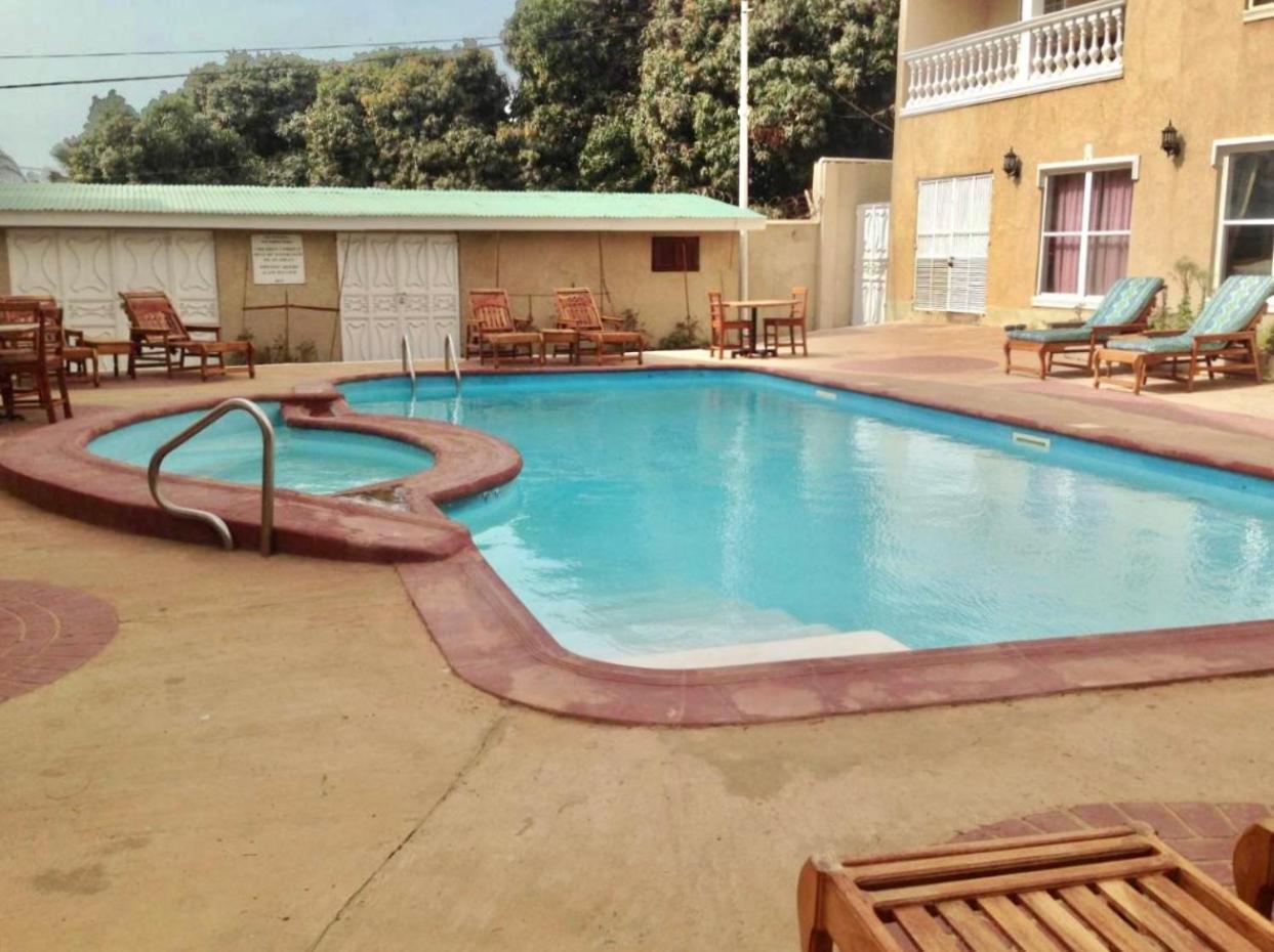 Summer Grove Villa Kololi Zewnętrze zdjęcie